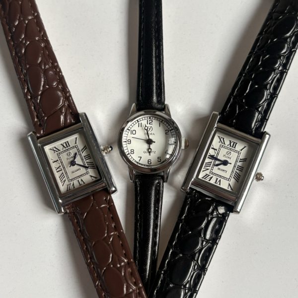 ساعت کلاسیک فلورا