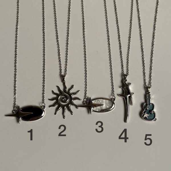 گردنبند پینترستی