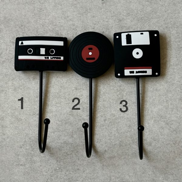 آویز دیواری