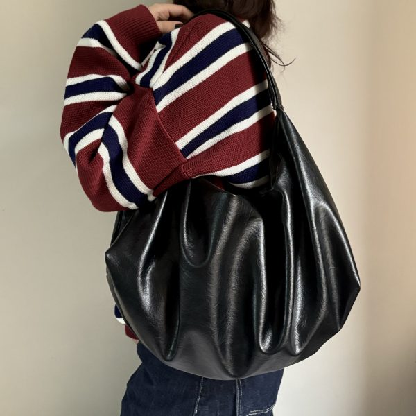 کیف مشکی جادار - Image 2